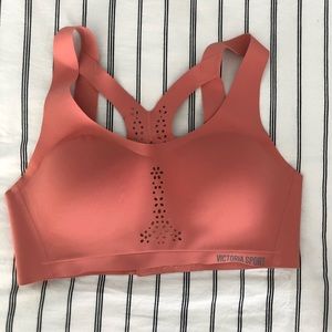 VICTORIA’S SECRET Coral Pink Sports Bra Angel Max